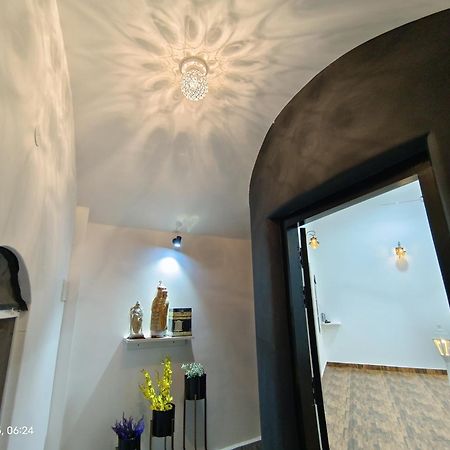 Caveman Guest House Puducherry Exterior foto