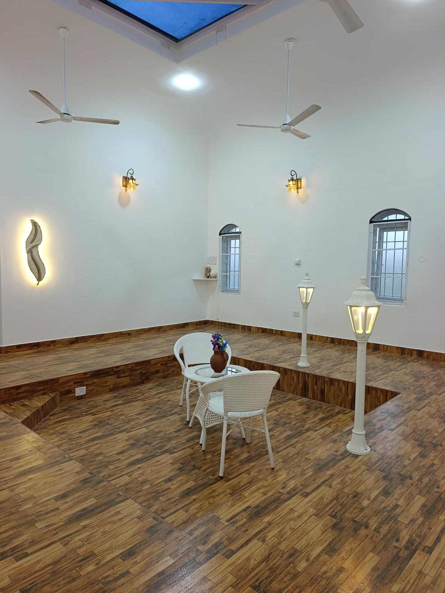 Caveman Guest House Puducherry Exterior foto